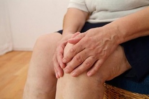 príznaky artrózy kolena